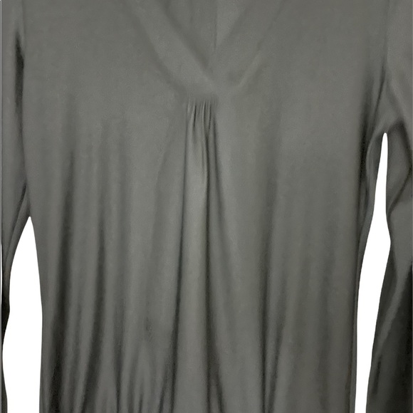 Athleta wick it coverup dark grey. Size XXSmall beach to adventure travel - Picture 3 of 11